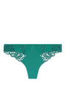 Thong String Saga – Simone Pérèle