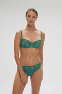 Thong String Saga – Simone Pérèle