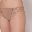 Thong caresses